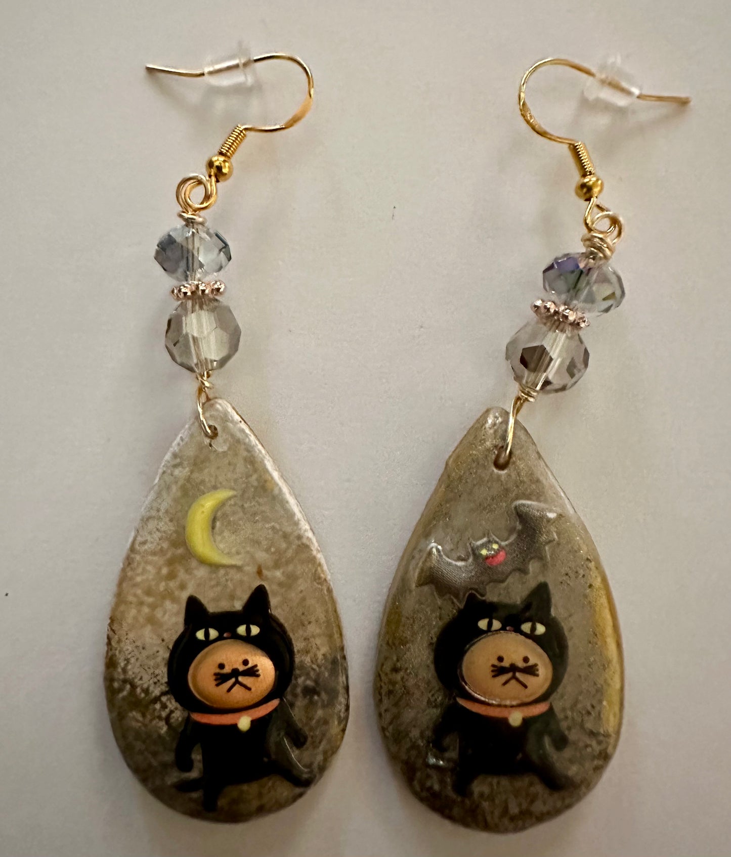 Dangle Clay Resin Teardrop Halloween Cat
