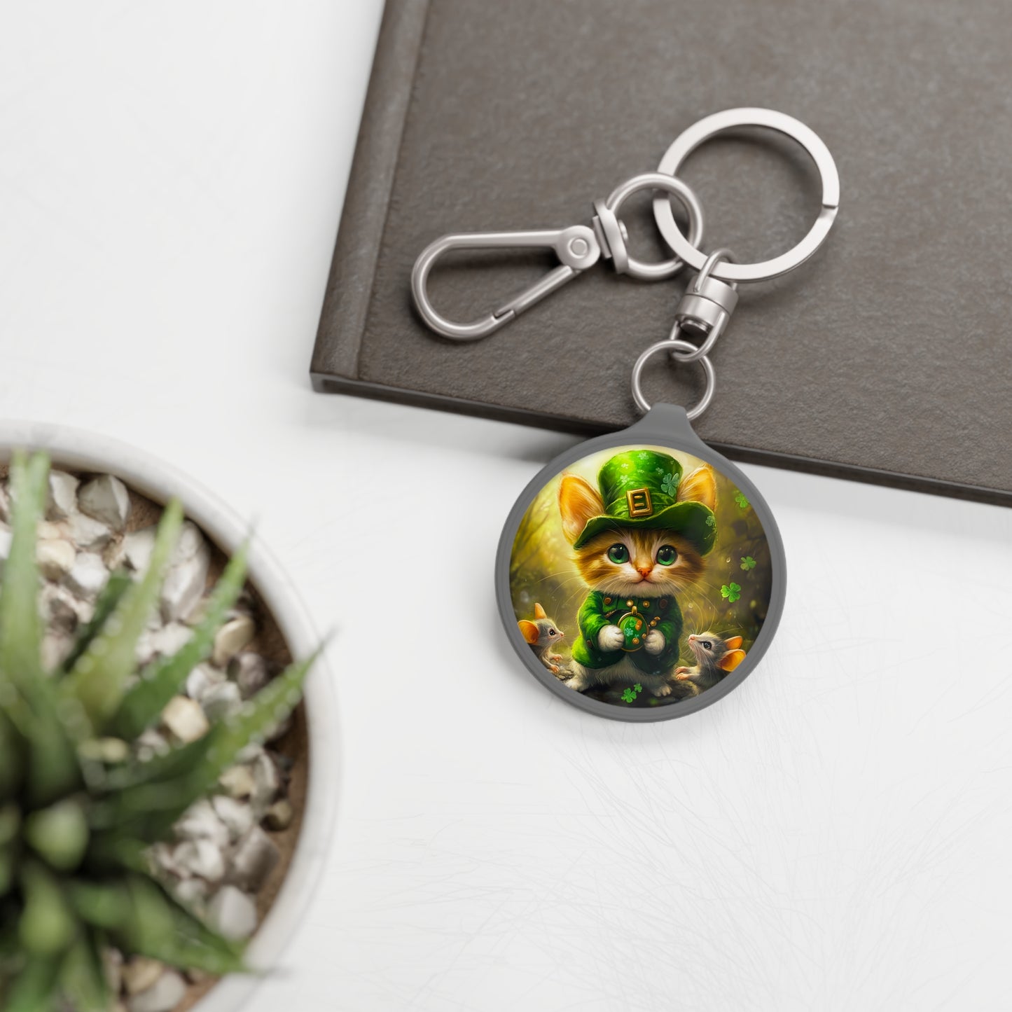 Saint Patrick's Day Theme Cat Keyring Tag