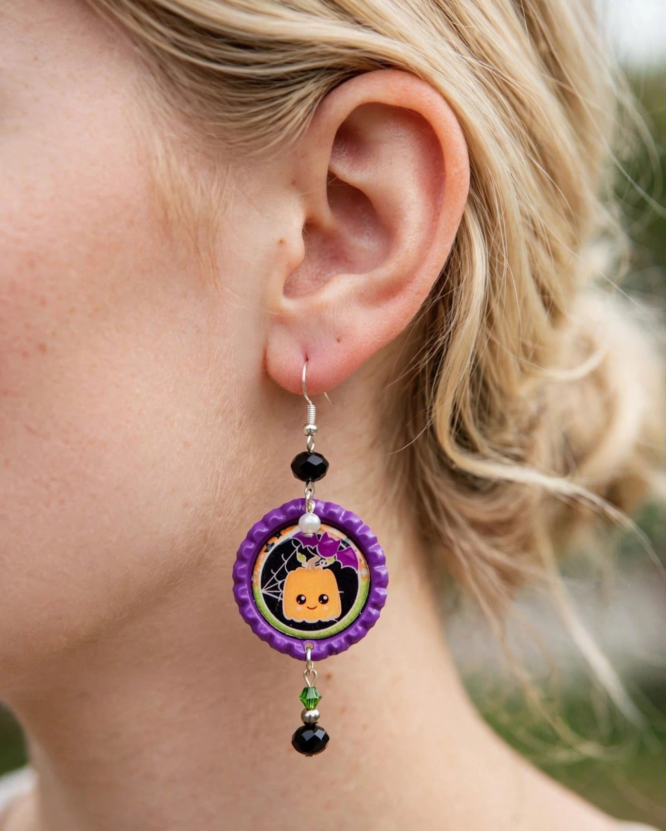 Halloween Cute Pumpkin & Bat Bottlecap Earrings - Adorable Dangle Jewelry