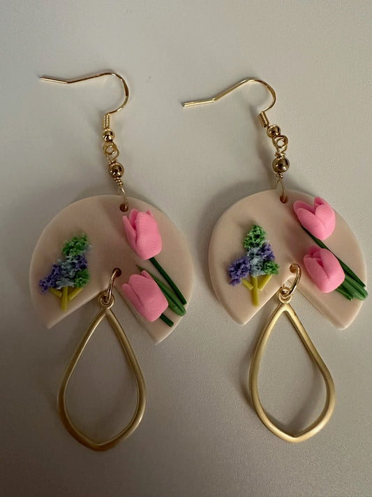 Floral Elegant Tulips Clay & Resin Earrings - Artisanal Dangle Jewelry
